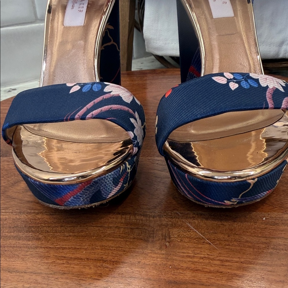 Ted Baker Junaaa Jacquard Platform Sandals in Navy Chinoiserie - Picture 5 of 12